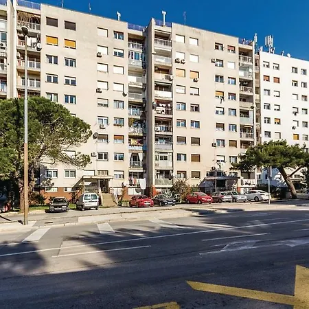 Mare Apartment Pula